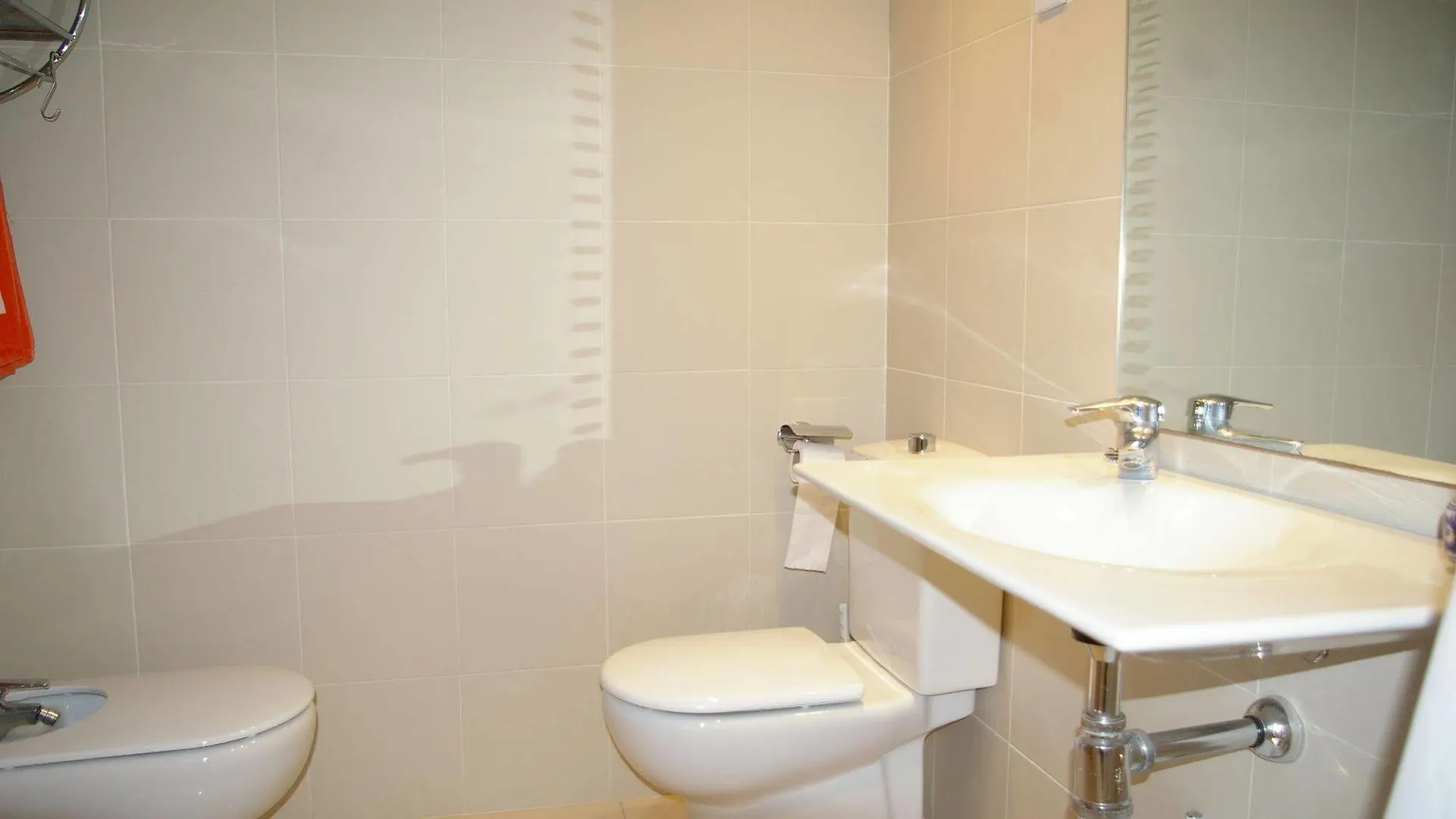 Apartamento Ancora primera linea de playa para 6 personas en Tossa de Mar
